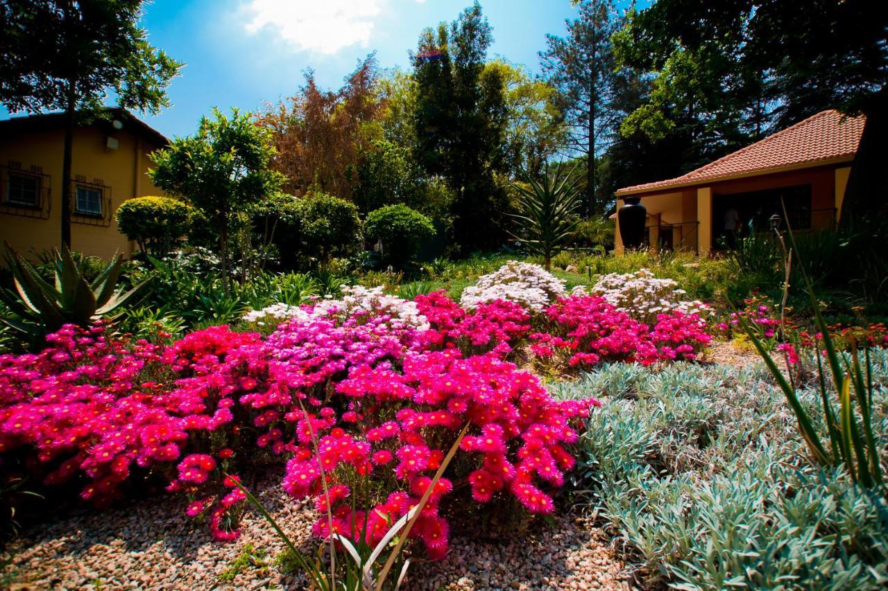Little Tuscany Boutique Hotel Joanesburgo Exterior foto