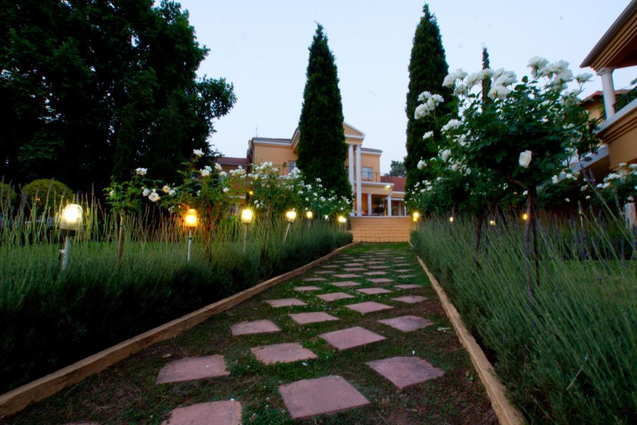 Little Tuscany Boutique Hotel Joanesburgo Exterior foto