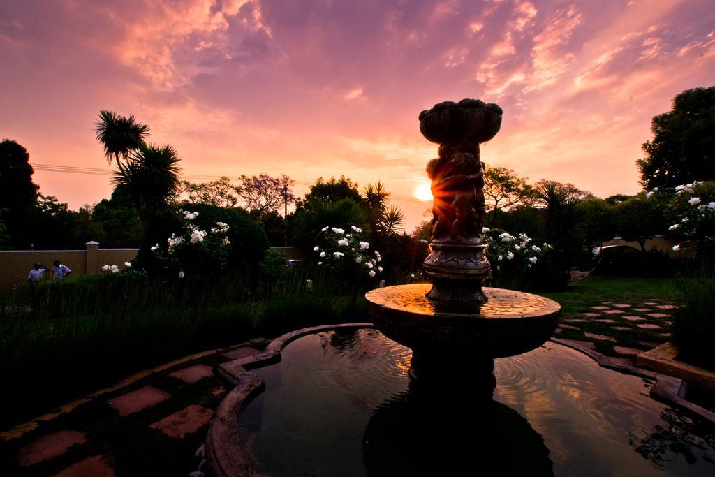 Little Tuscany Boutique Hotel Joanesburgo Exterior foto