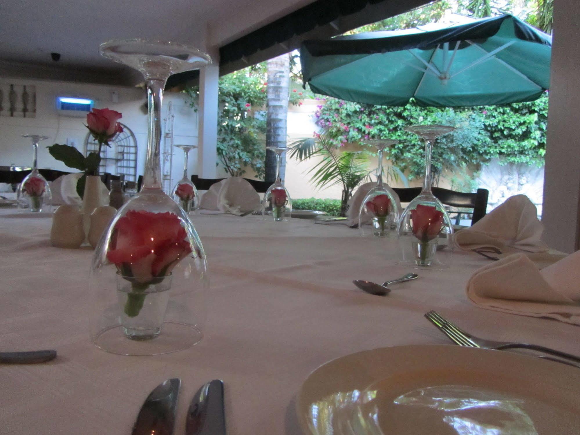Little Tuscany Boutique Hotel Joanesburgo Exterior foto